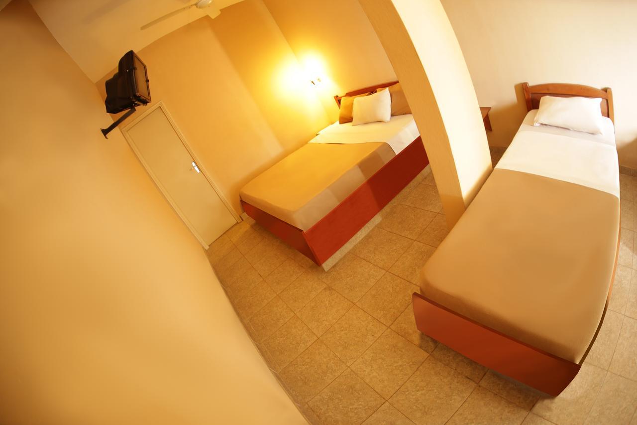 Hotel Del Sur San Lorenzo Kamer foto