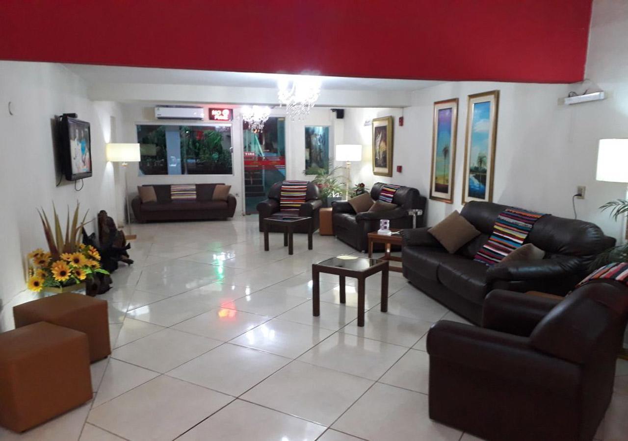 Hotel Del Sur San Lorenzo Buitenkant foto